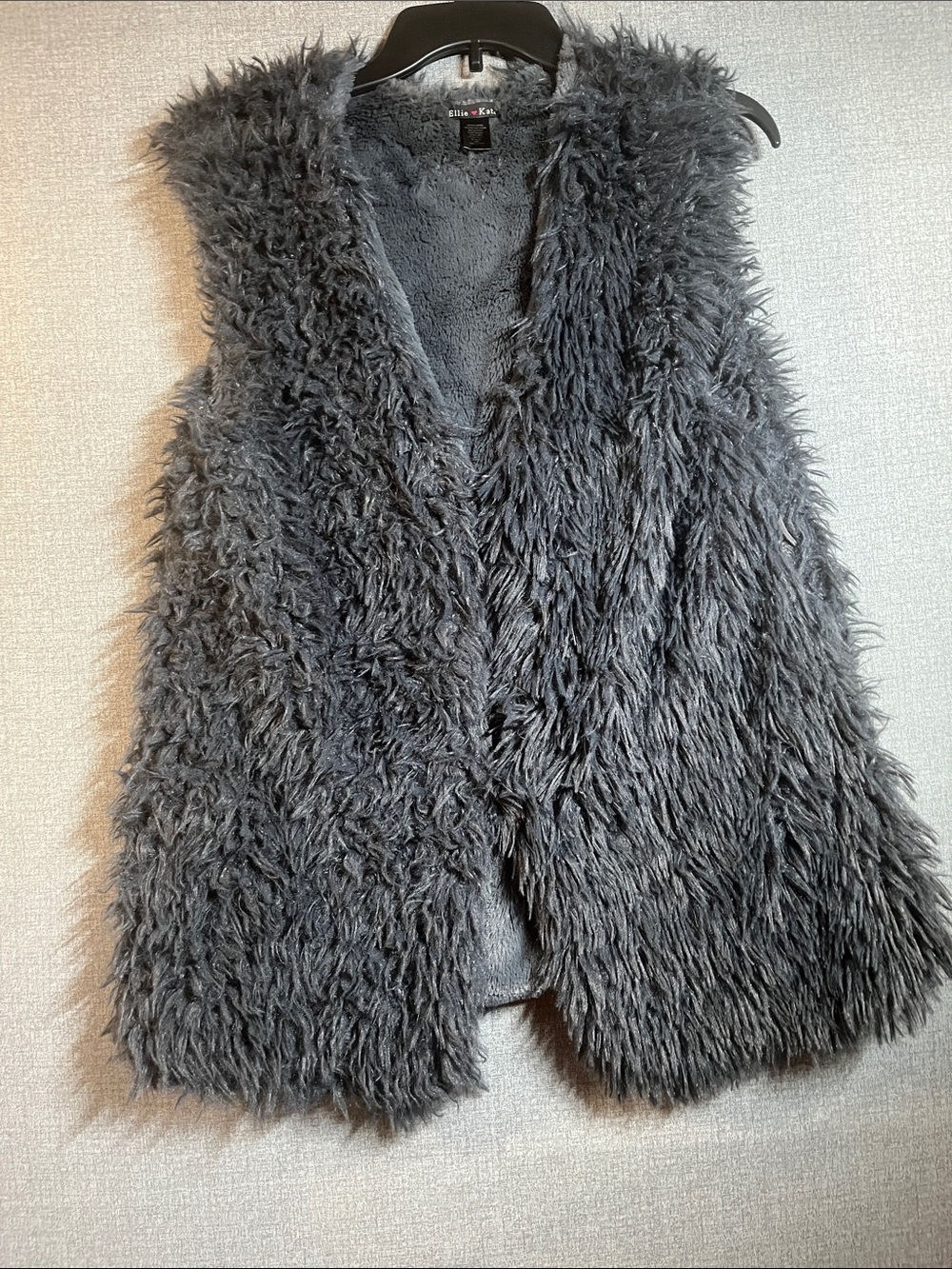 Ellie & Kate Shaggy Faux Fur Vest, Charcoal Gray, size M